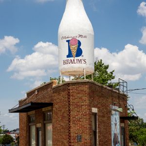 Milk Bottle Grocery | TravelOK.com - Oklahoma's Official Travel